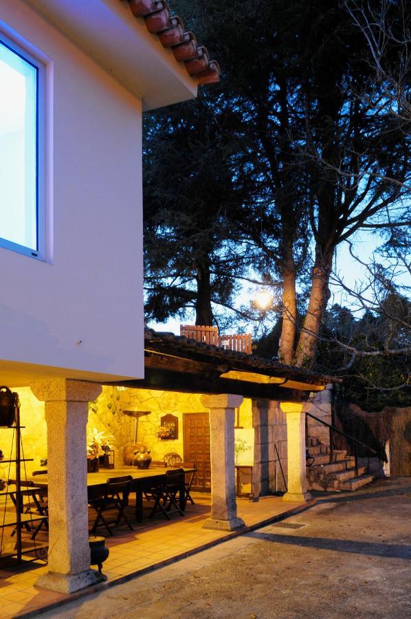 Slow House Y La Cabana De Miss Slower Nigran Exterior photo